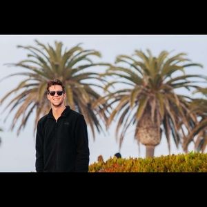 Meet your Posher, Ethan